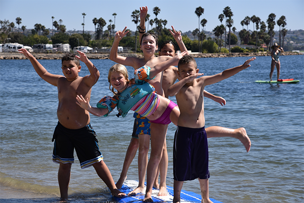 Waterfront Camping , Live Music and Family Fun Labor Day Weekend