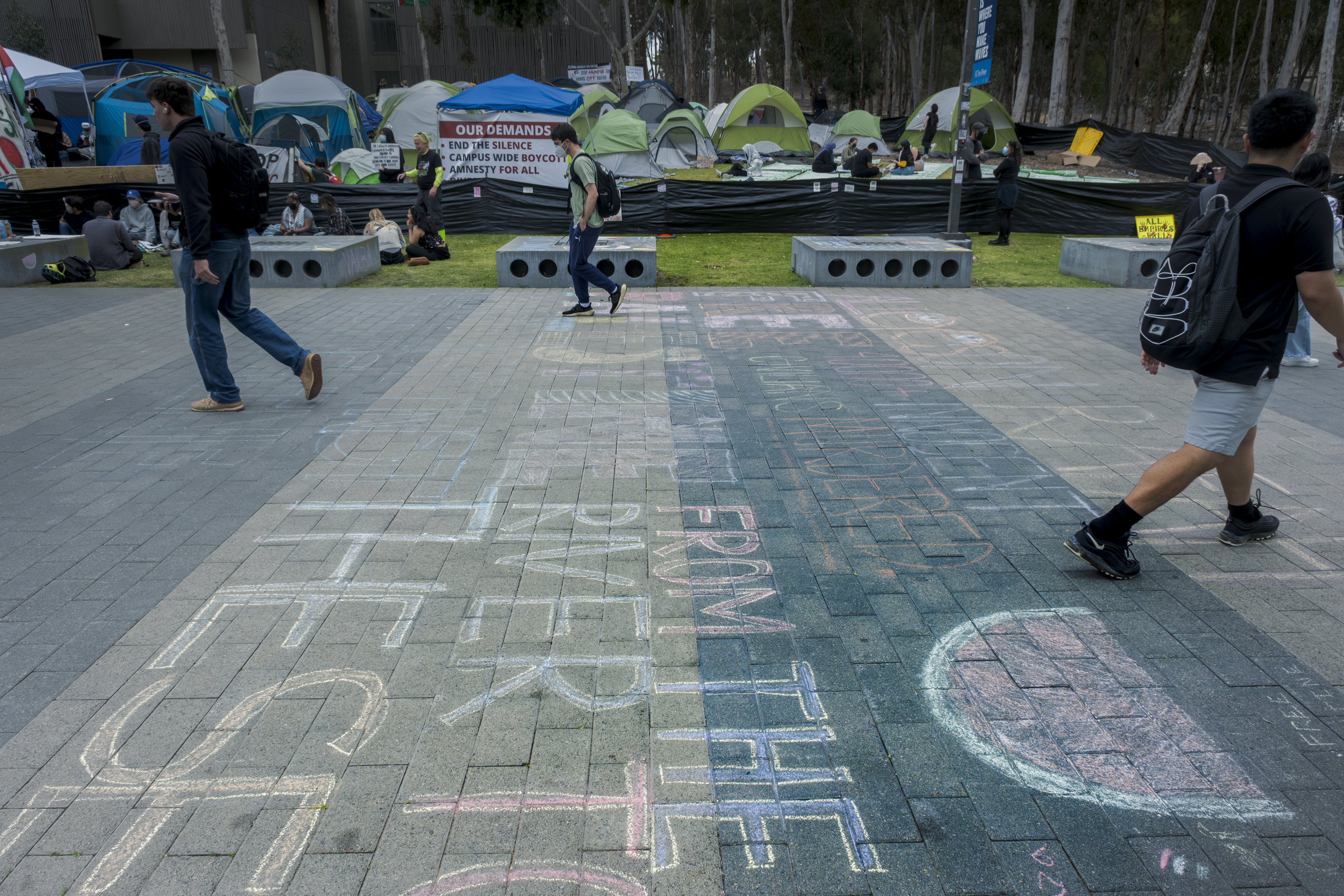 UC San Diego protesters say they're committed to keeping the peace - Vimarsana News