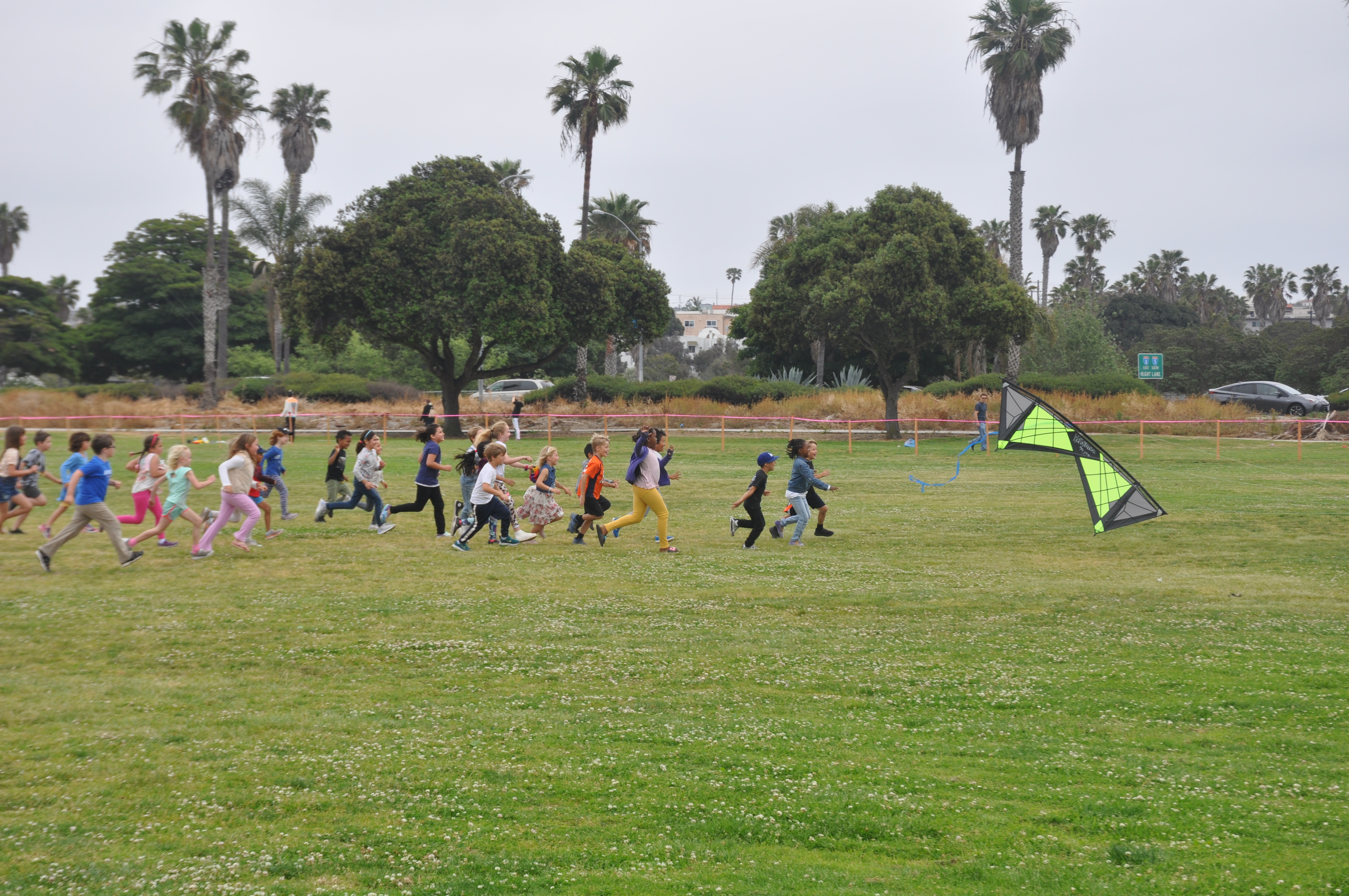 77th Ocean Beach Kiwanis and OB Woman's Club Children's Kite Festival - Vimarsana News