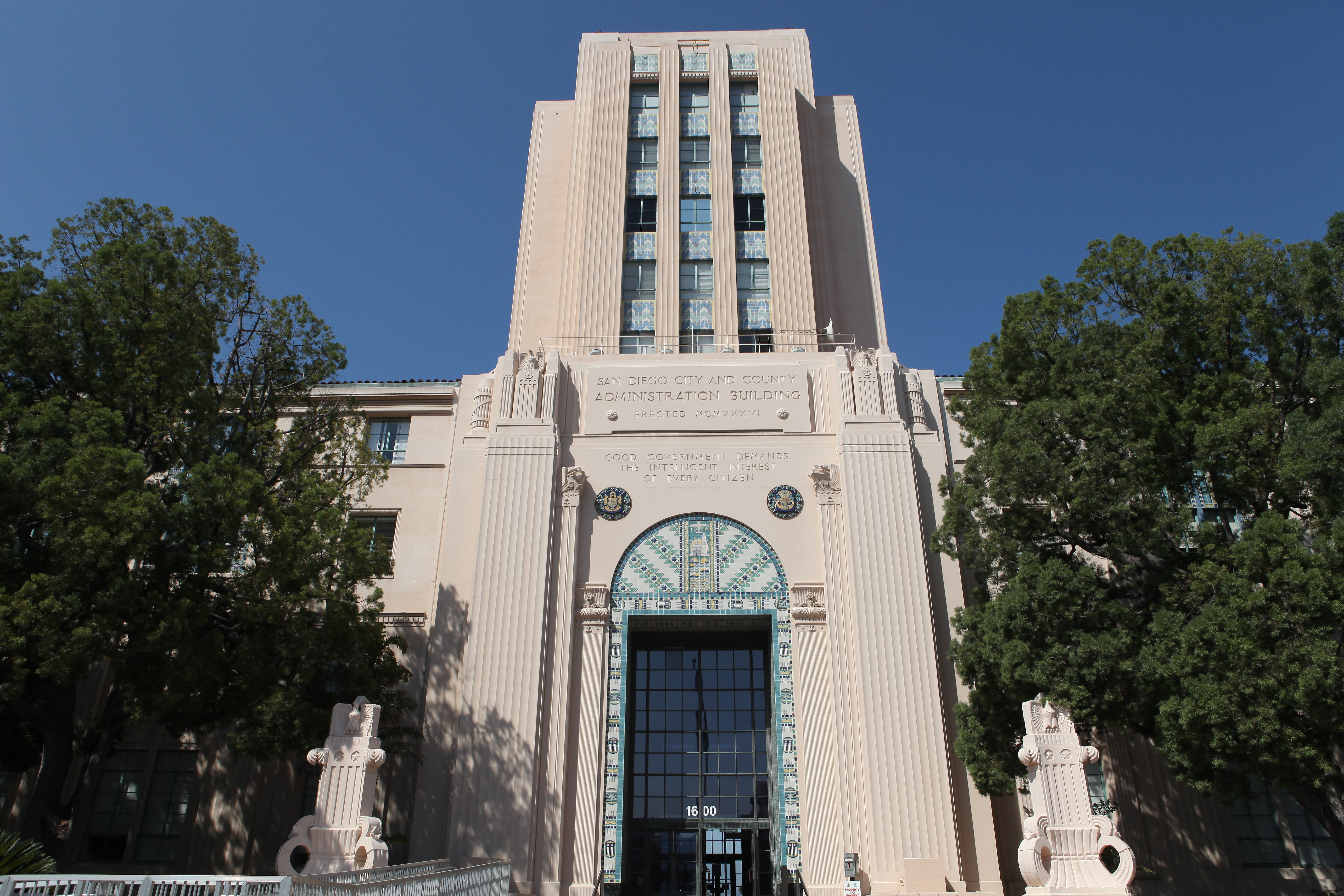 Supervisors OK resolution calling Out State Farm, others for canceled policies - Vimarsana News